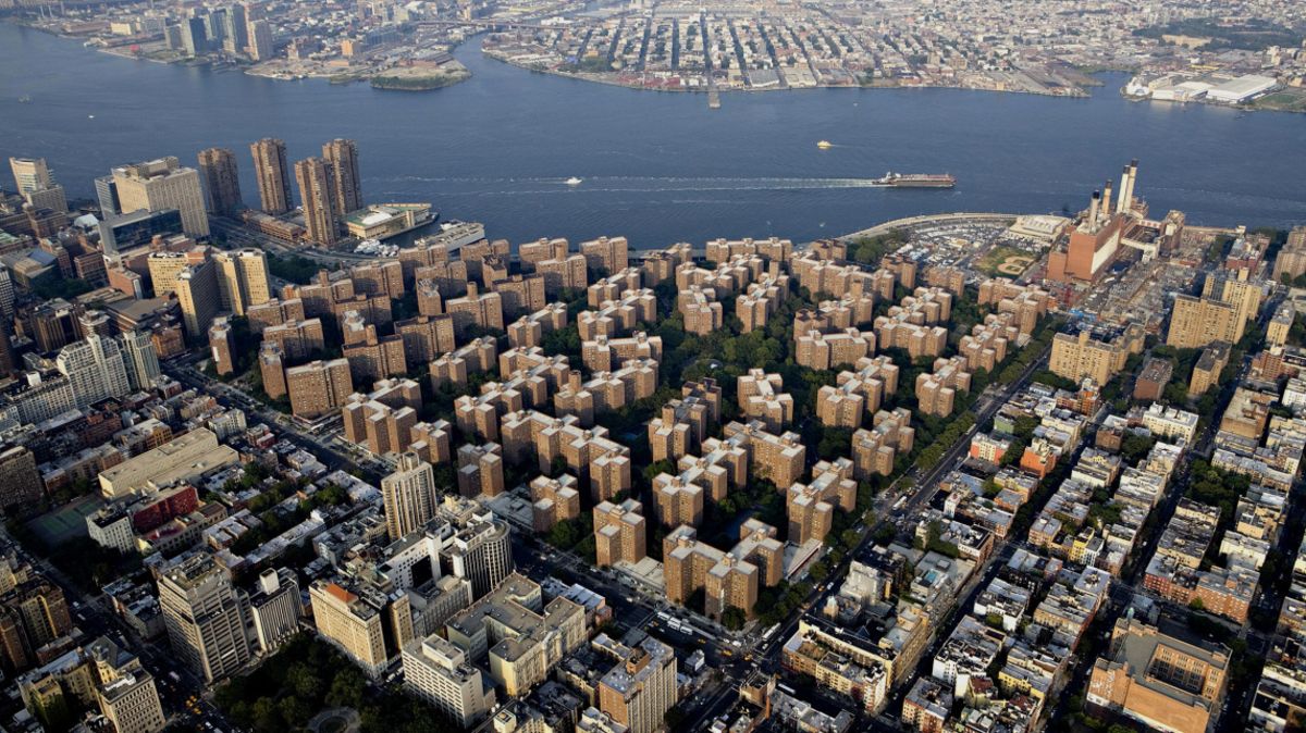 Stuytown Building The Skyline